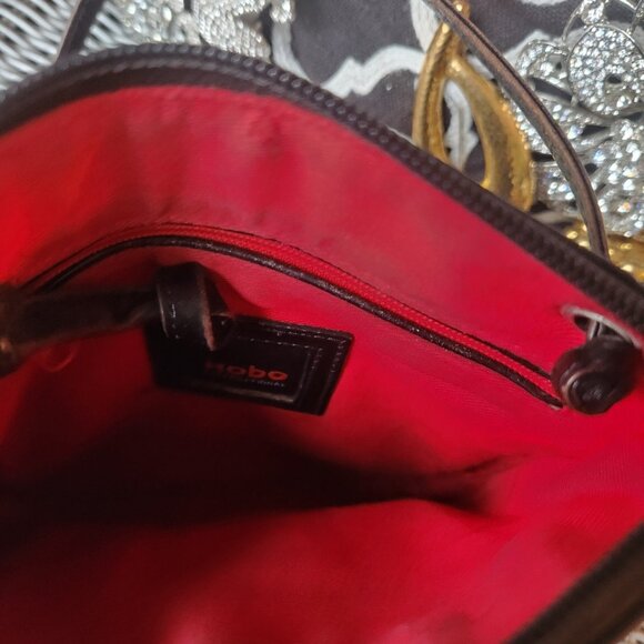 HOBO INTERNATIONAL ~ Leather Crossbody Bag with Wallet Front Compartment ~ EUC - Picture 2 of 4